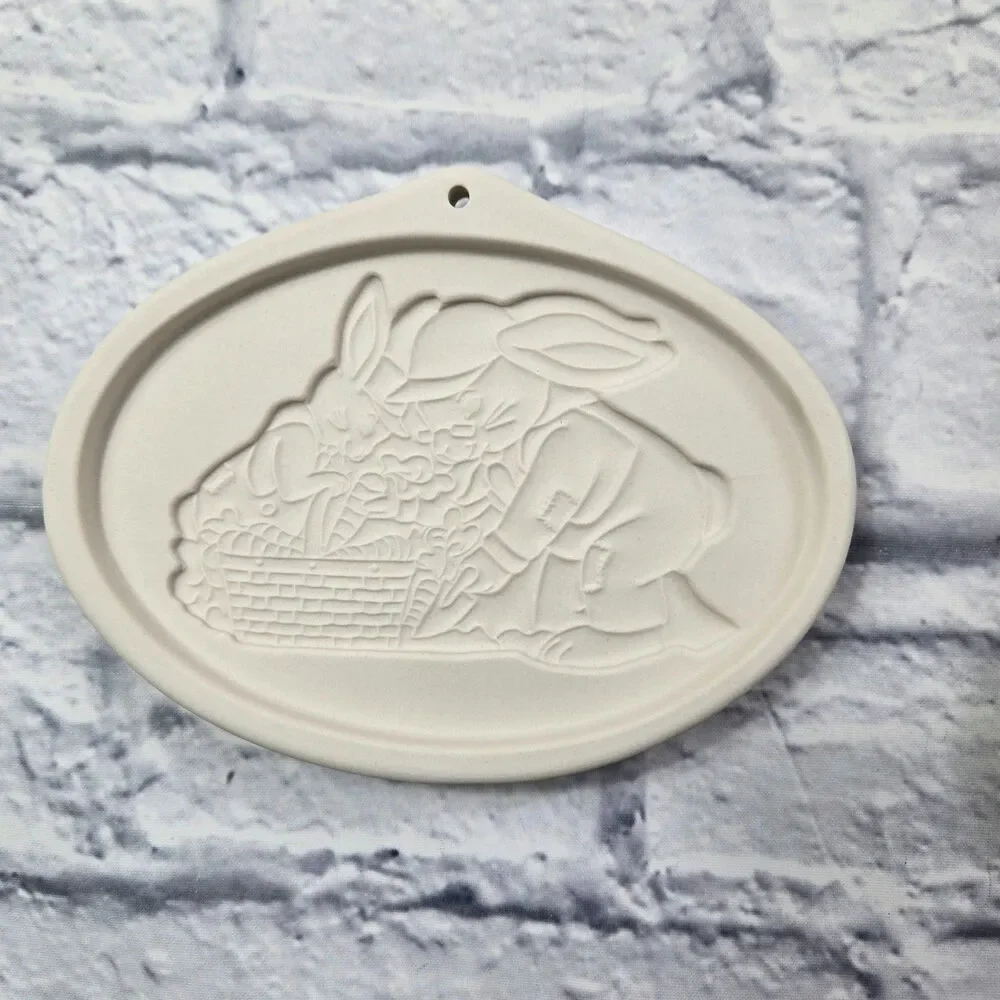 Unused Vintage Set of 2 Longaberger Easter Cookie Chocolate Molds 1995 & 1996